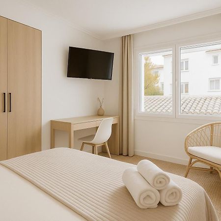 Hostal Y Apartamento Moli De Mar Lloret de Mar Exteriör bild