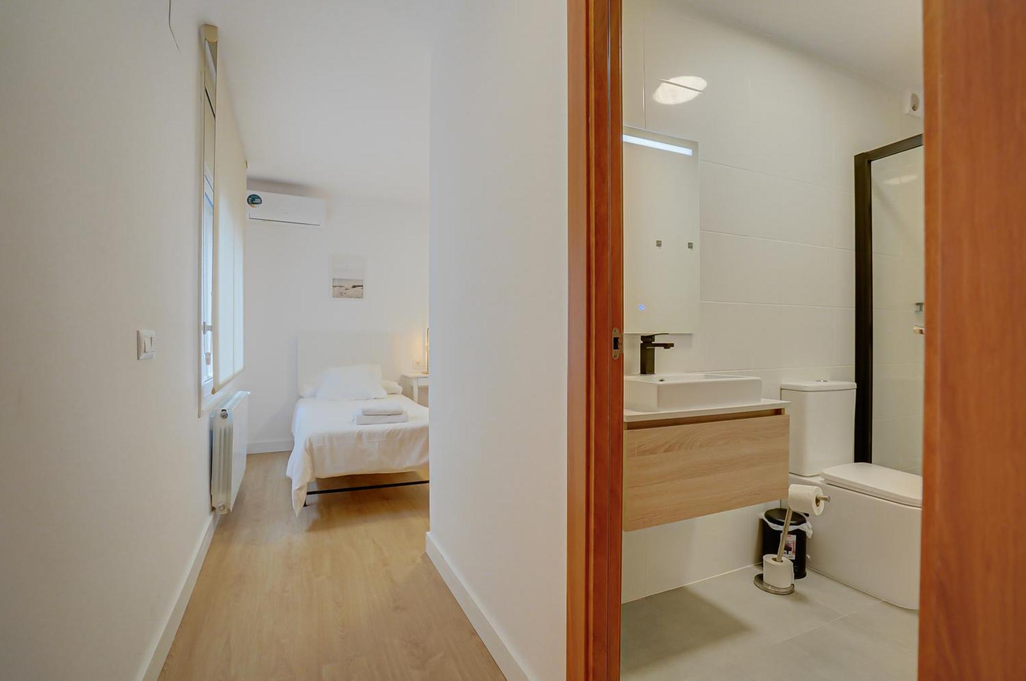 Hostal Y Apartamento Moli De Mar Lloret de Mar Exteriör bild